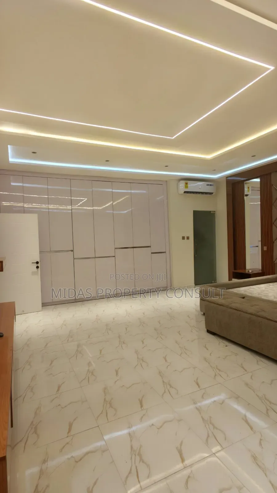 4bdrm House in Acp, Kwabenya for sale