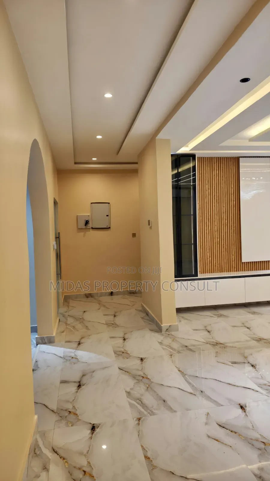 4bdrm House in Acp, Kwabenya for sale