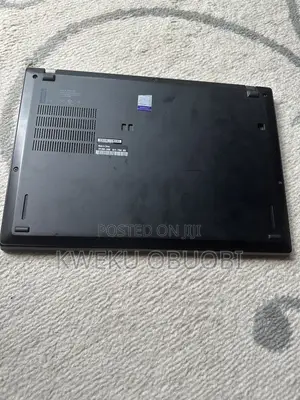 Laptop Lenovo ThinkPad X395 8GB Intel Core i5 SSD 512GB