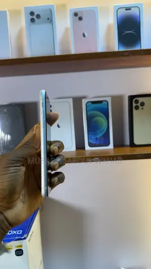 Apple iPhone XR 64 GB White