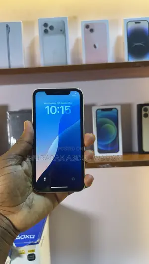 Apple iPhone XR 64 GB White