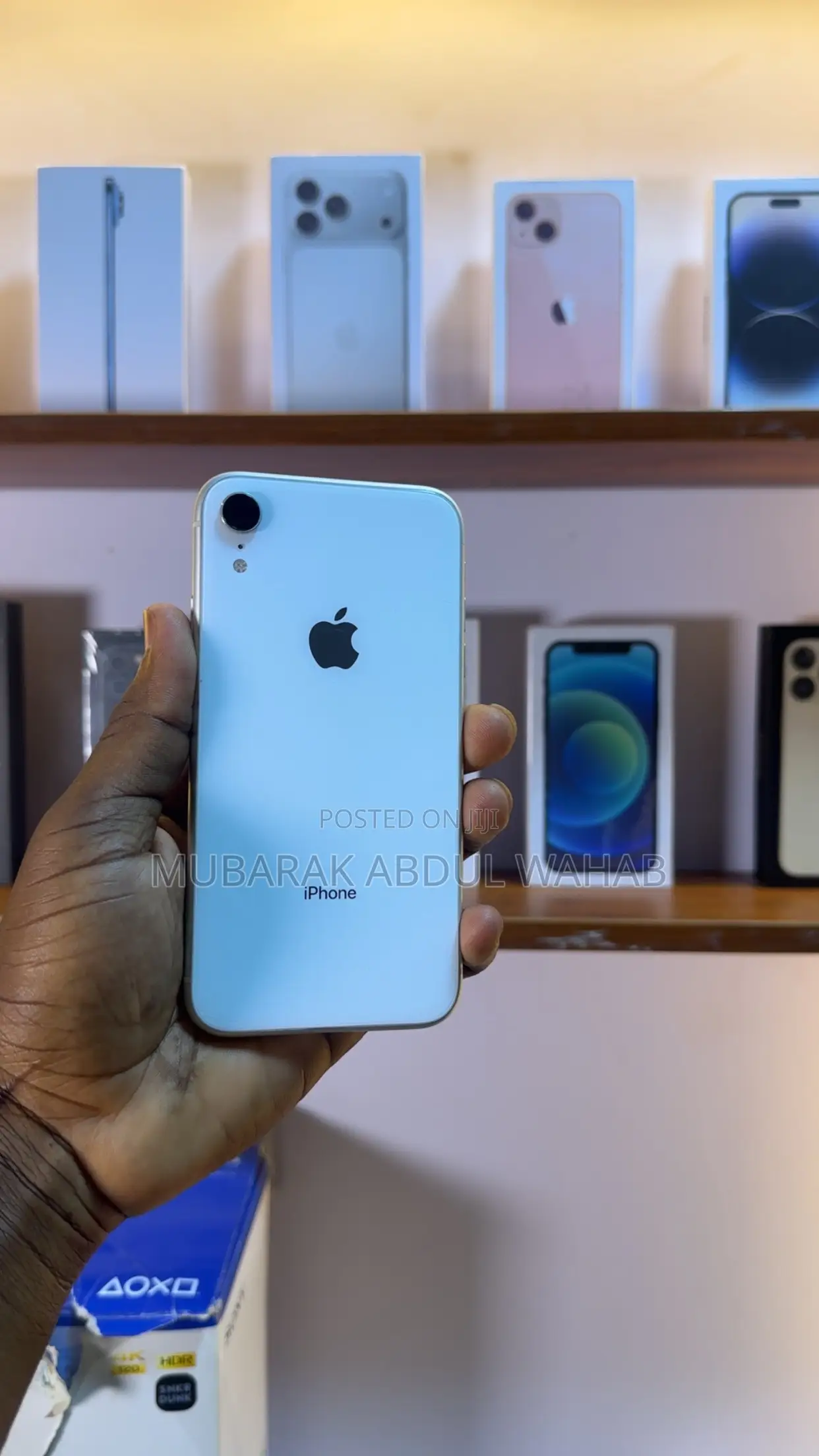 Apple iPhone XR 64 GB White