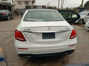 Mercedes-Benz E300 2018 White