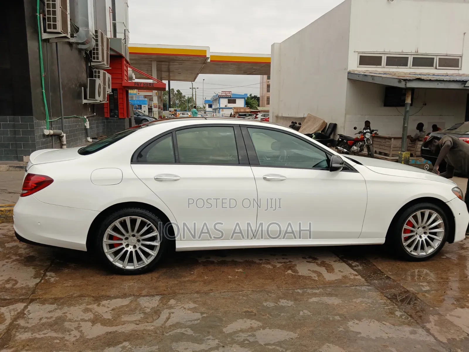 Mercedes-Benz E300 2018 White