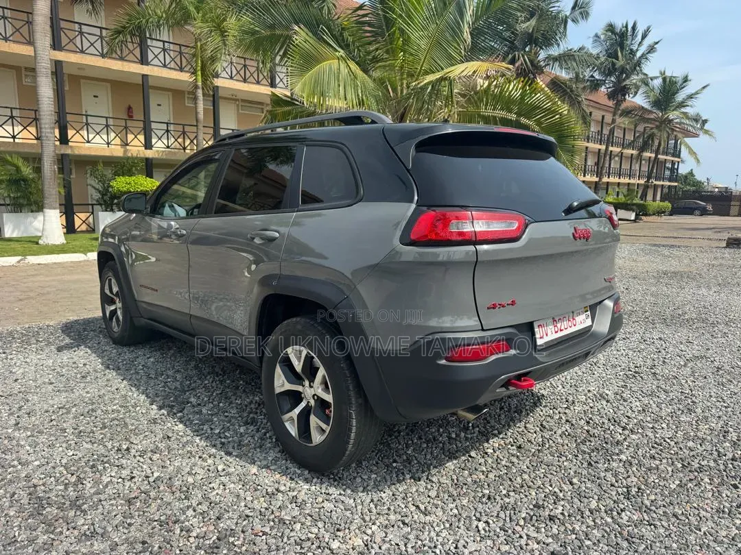Jeep Grand Cherokee 2019 Gray