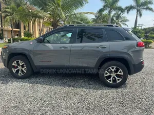 Jeep Grand Cherokee 2019 Gray