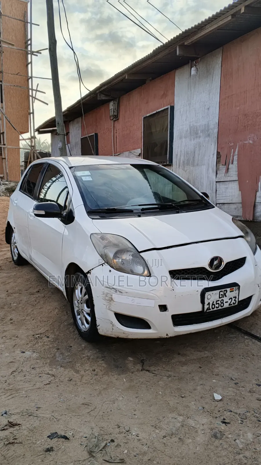 Toyota Vitz 1.0 FWD 3dr 2010 White