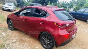 Toyota Yaris 1.5 Sedan L 2020 Red