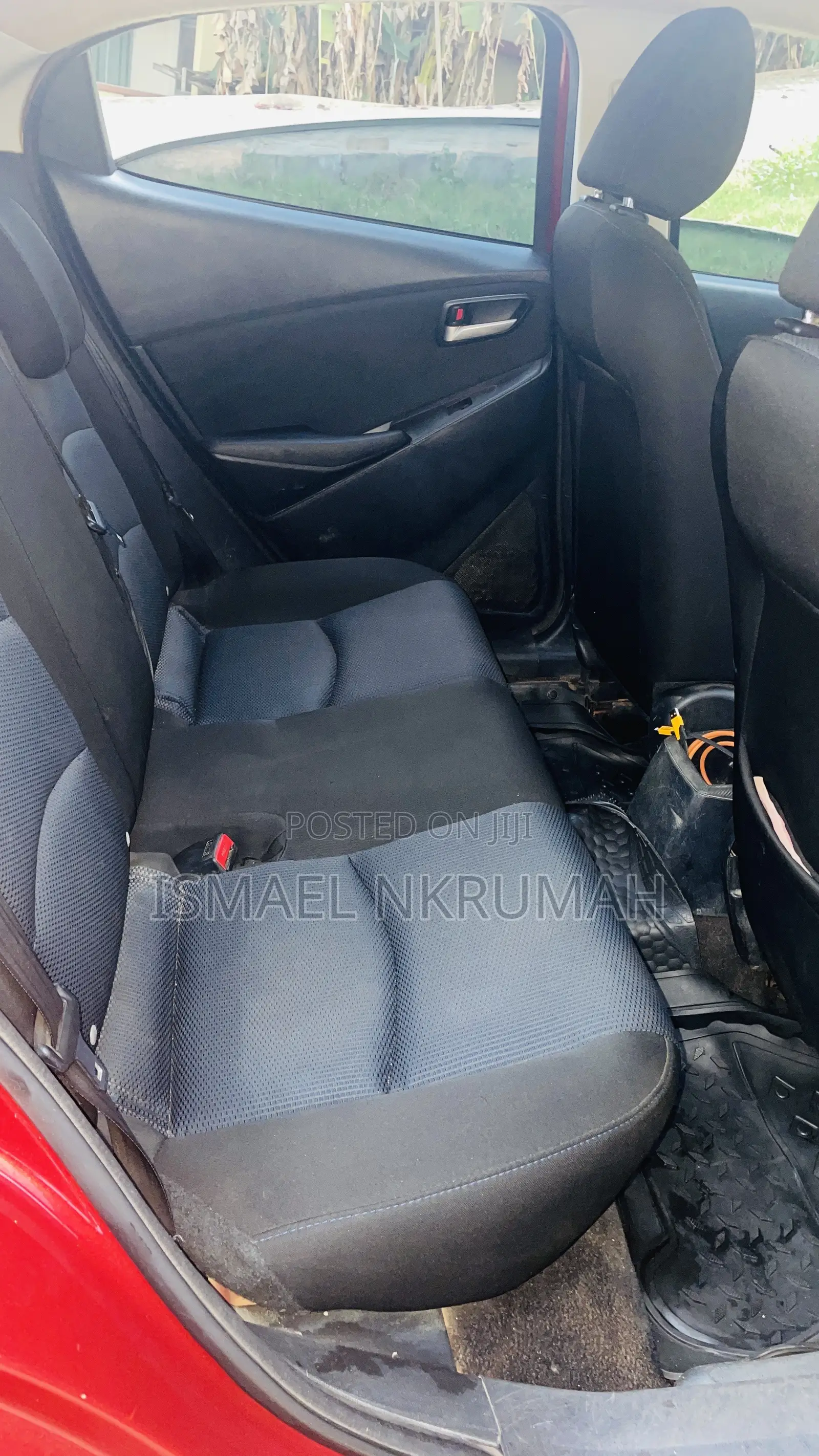 Toyota Yaris 1.5 Sedan L 2020 Red
