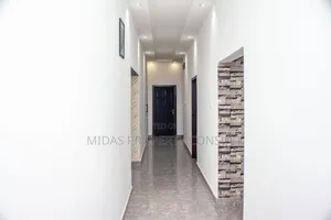 3bdrm House in China Mall, Amasaman for sale