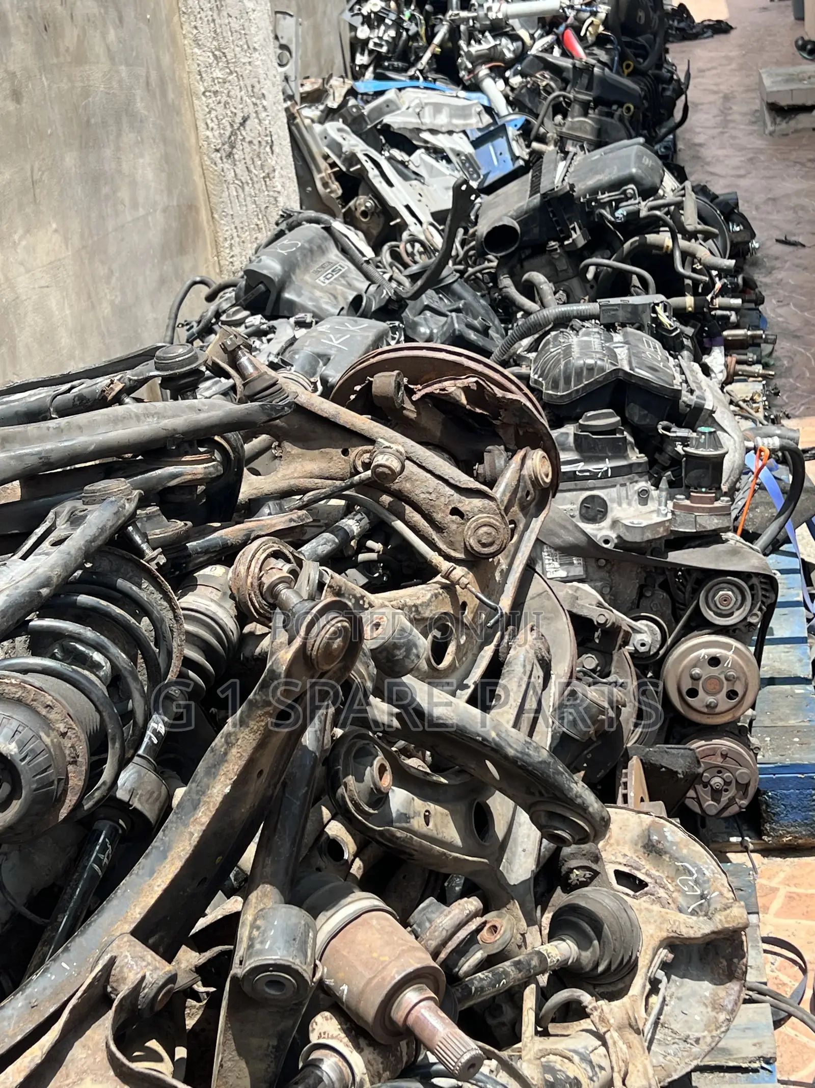 Toyota Vitz/ Yaris Water Tank Complete