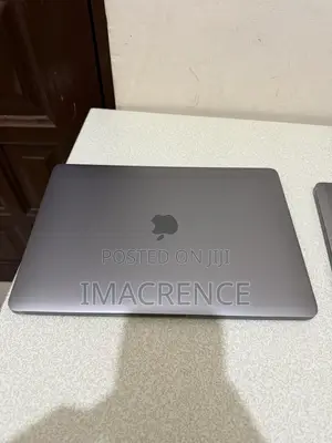 Laptop Apple MacBook Pro 2019 8GB Intel Core i7 SSD 256GB