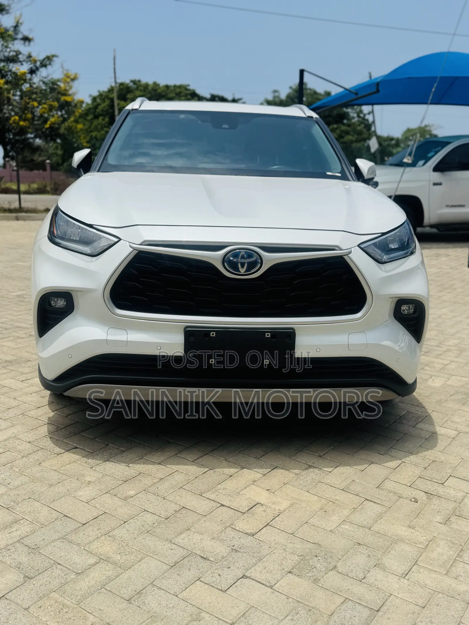 Toyota Highlander Platinum AWD 2024 White