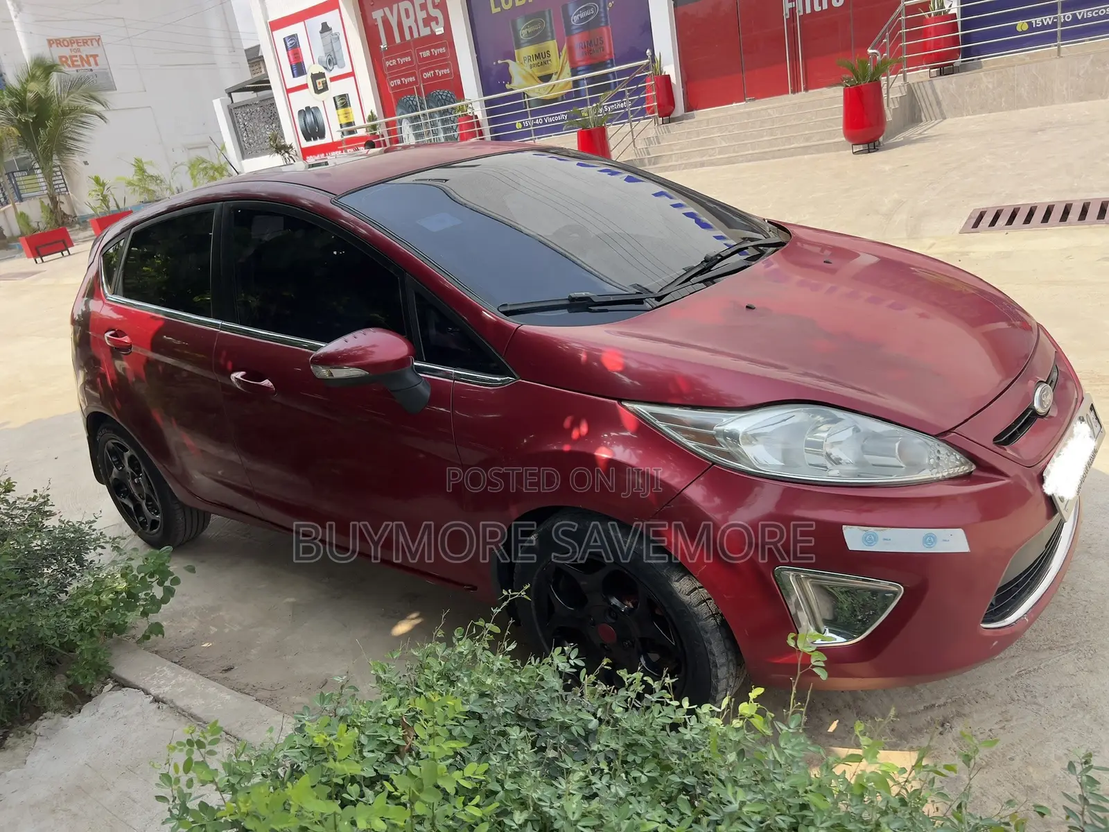 Ford Fiesta SES 2011 Red