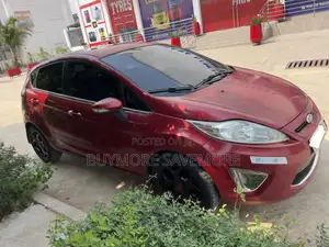 Ford Fiesta SES 2011 Red