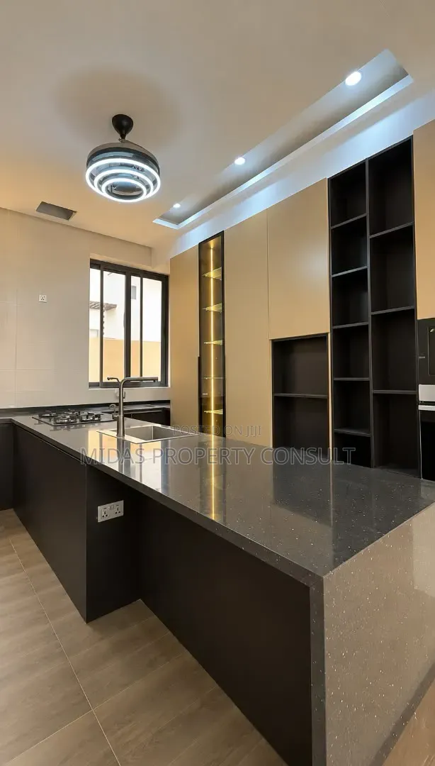 5bdrm House in Roman Ridge, Police Station for sale