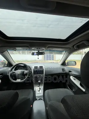 Toyota Corolla S 4dr Sedan (1.8L 4cyl 4A) 2012 Gray