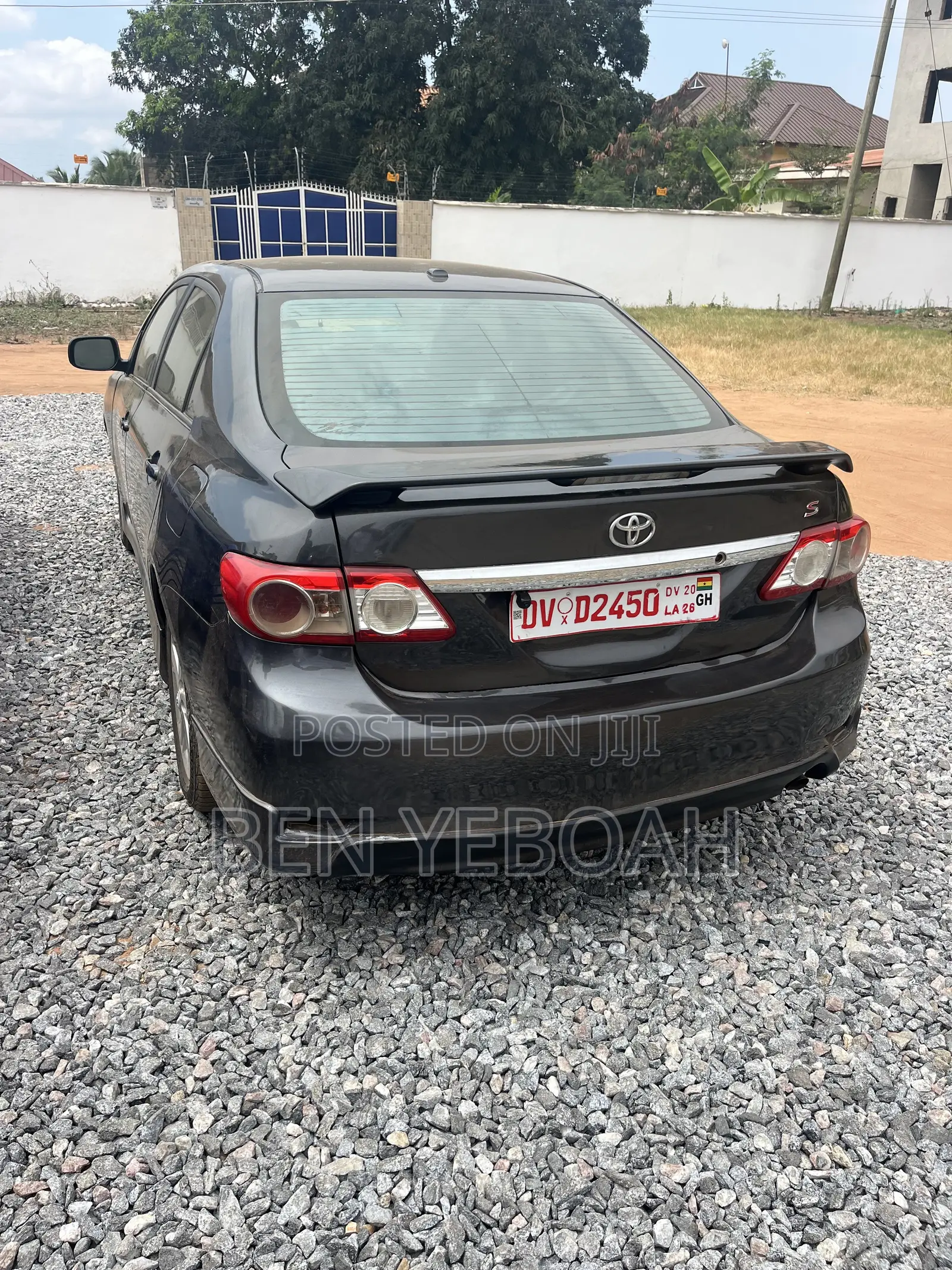 Toyota Corolla S 4dr Sedan (1.8L 4cyl 4A) 2012 Gray