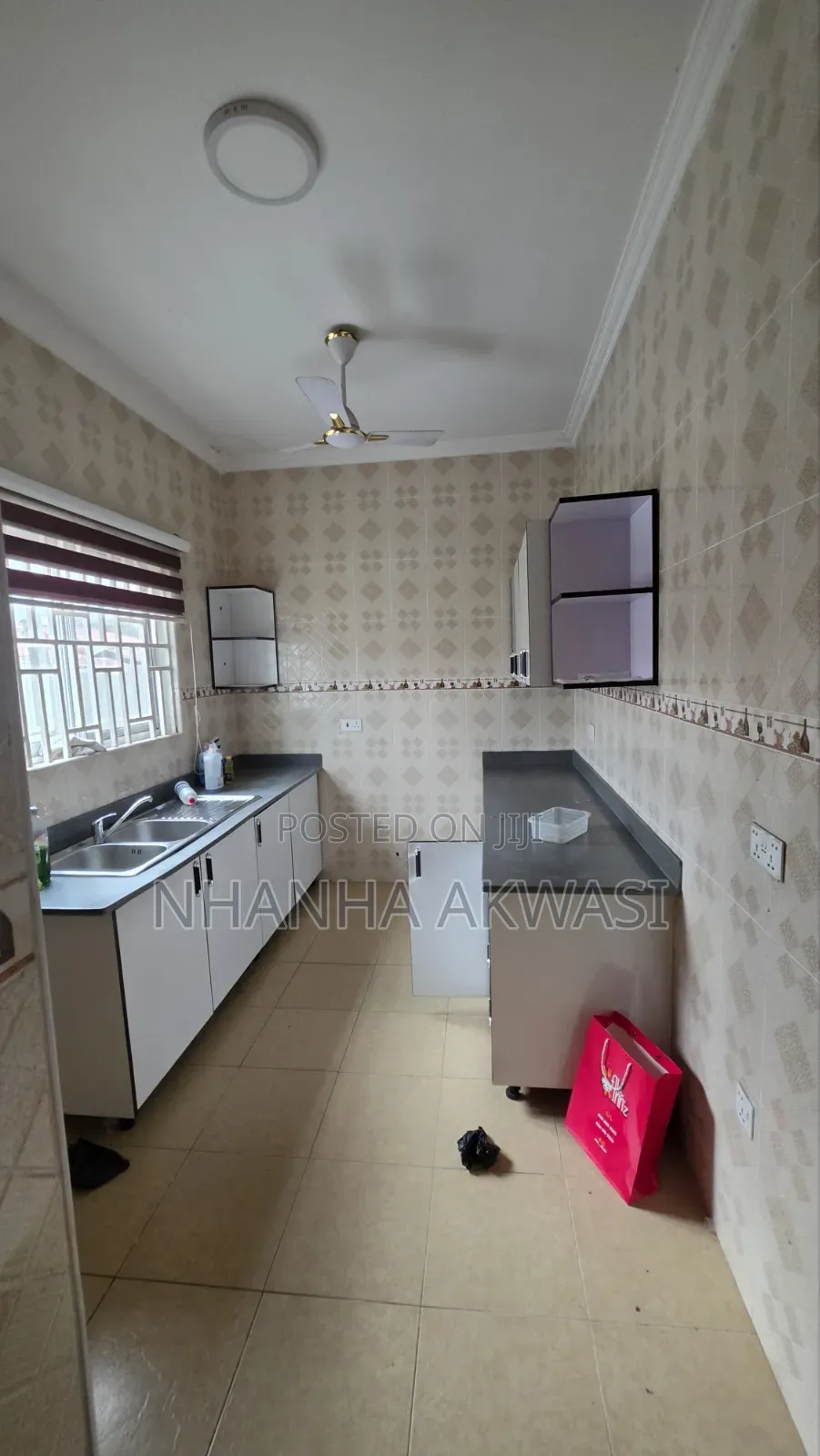 3bdrm House in Spintex, Sakumono for rent