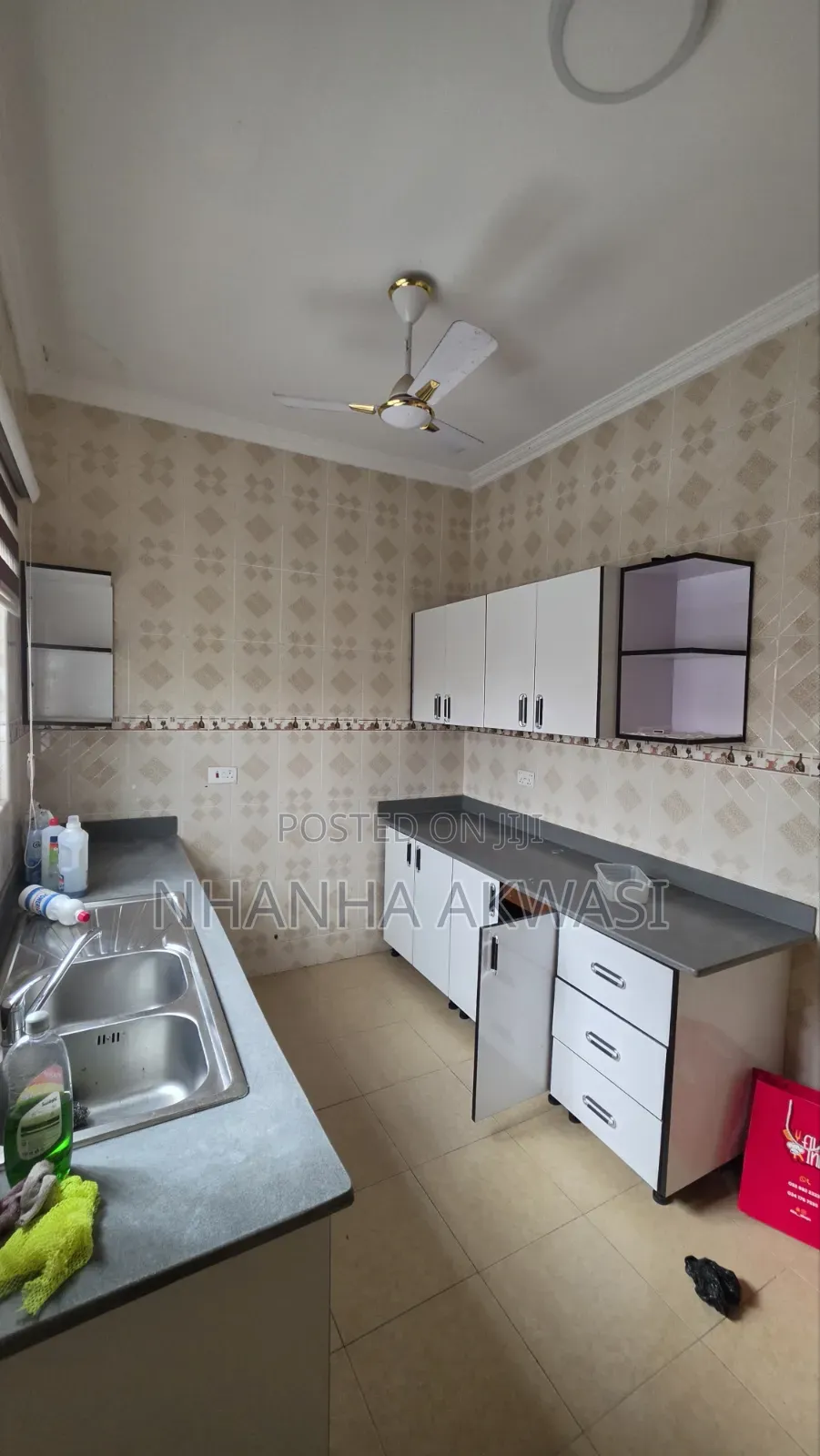 3bdrm House in Spintex, Sakumono for rent