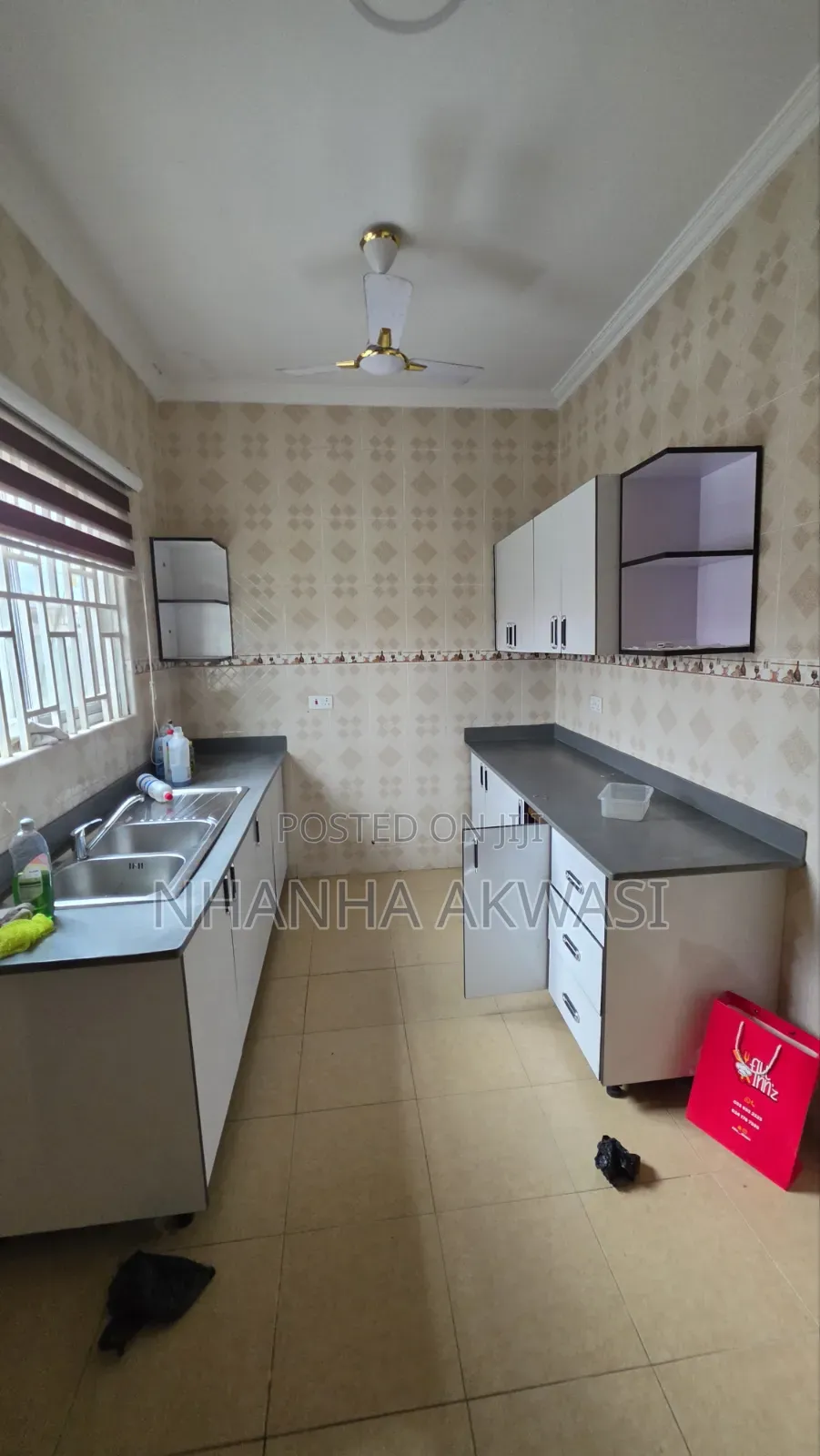 3bdrm House in Spintex, Sakumono for rent