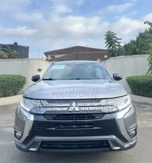 Mitsubishi Outlander 2020 Gray