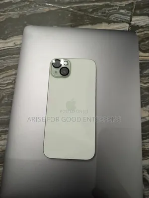 Apple iPhone 15 Plus 128 GB Green