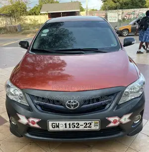 Toyota Corolla S 4dr Sedan (1.8L 4cyl 4A) 2013 Red