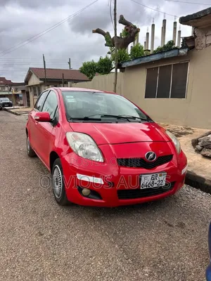 Toyota Vitz 1.3 AWD 3dr 2010 Red
