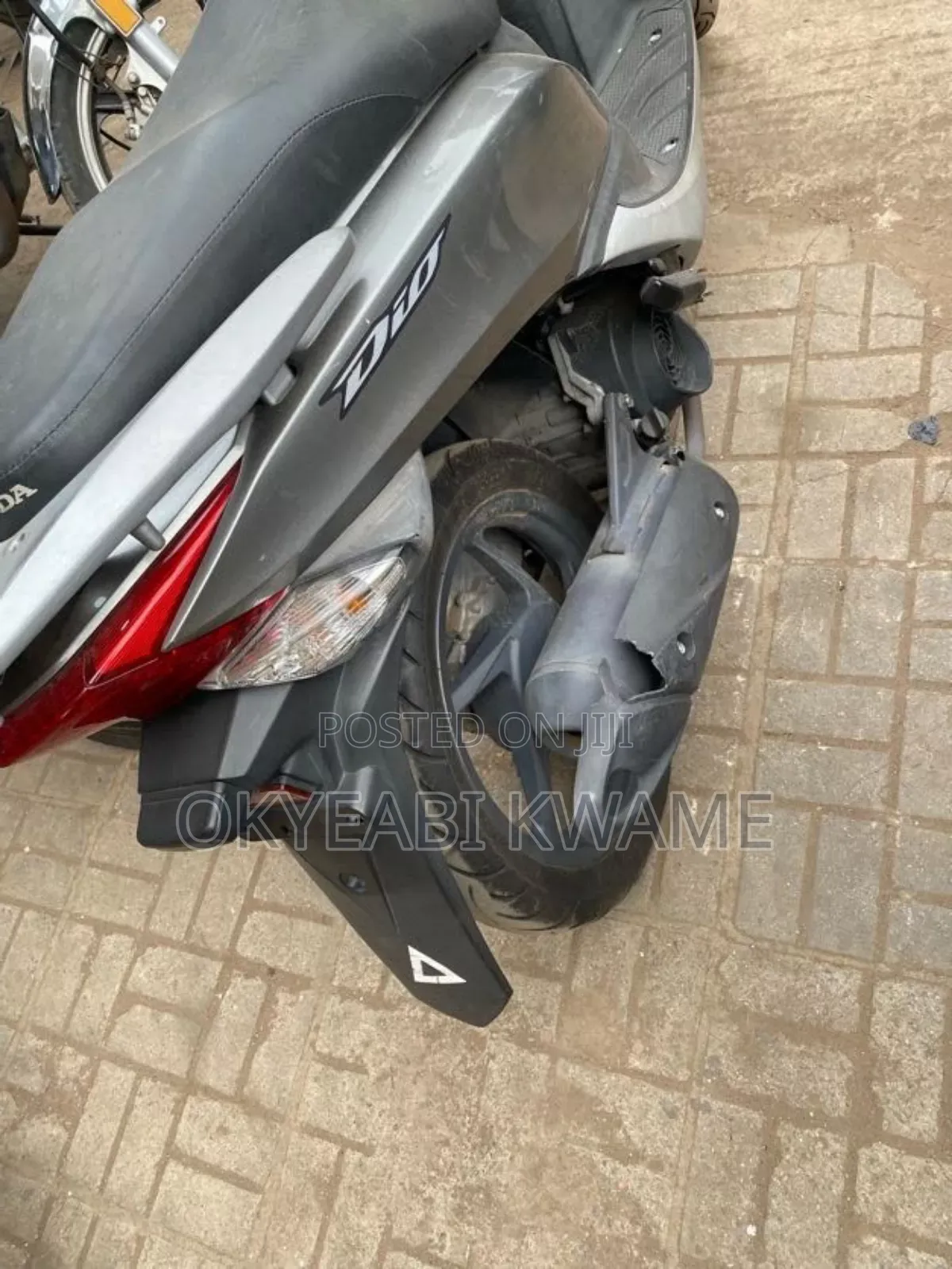 Honda Dio 2021 Silver