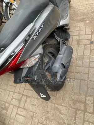 Honda Dio 2021 Silver