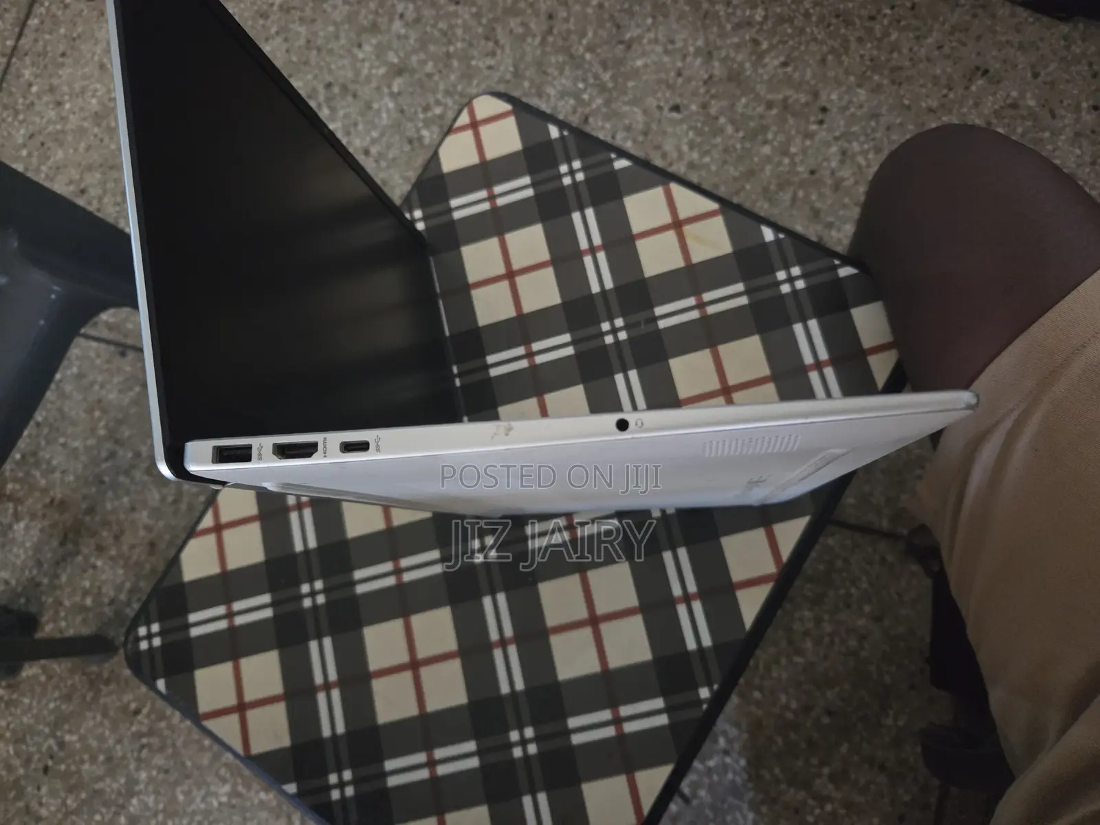 Laptop HP 15-fd0290ns 8GB Intel Core i3 SSD 256GB