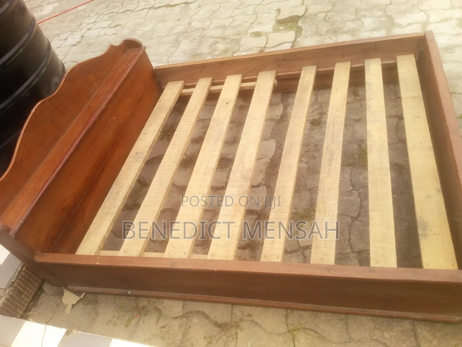 Quality Wooden Queen Size Bed Frame for Sale