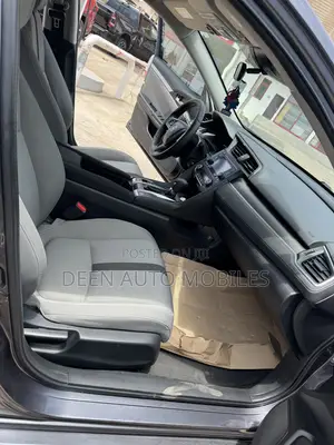 Honda Civic EX Sedan 2019 Gray