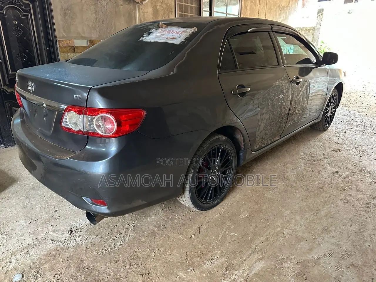 Toyota Corolla L 4-Speed Automatic 2013 Gray