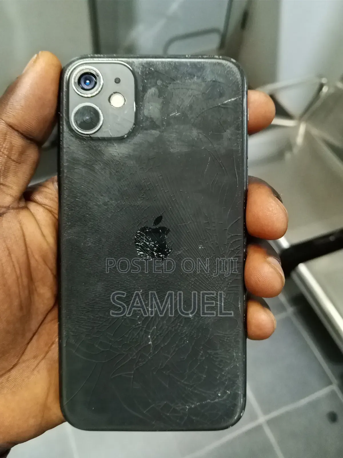 Apple iPhone 11 64 GB Black