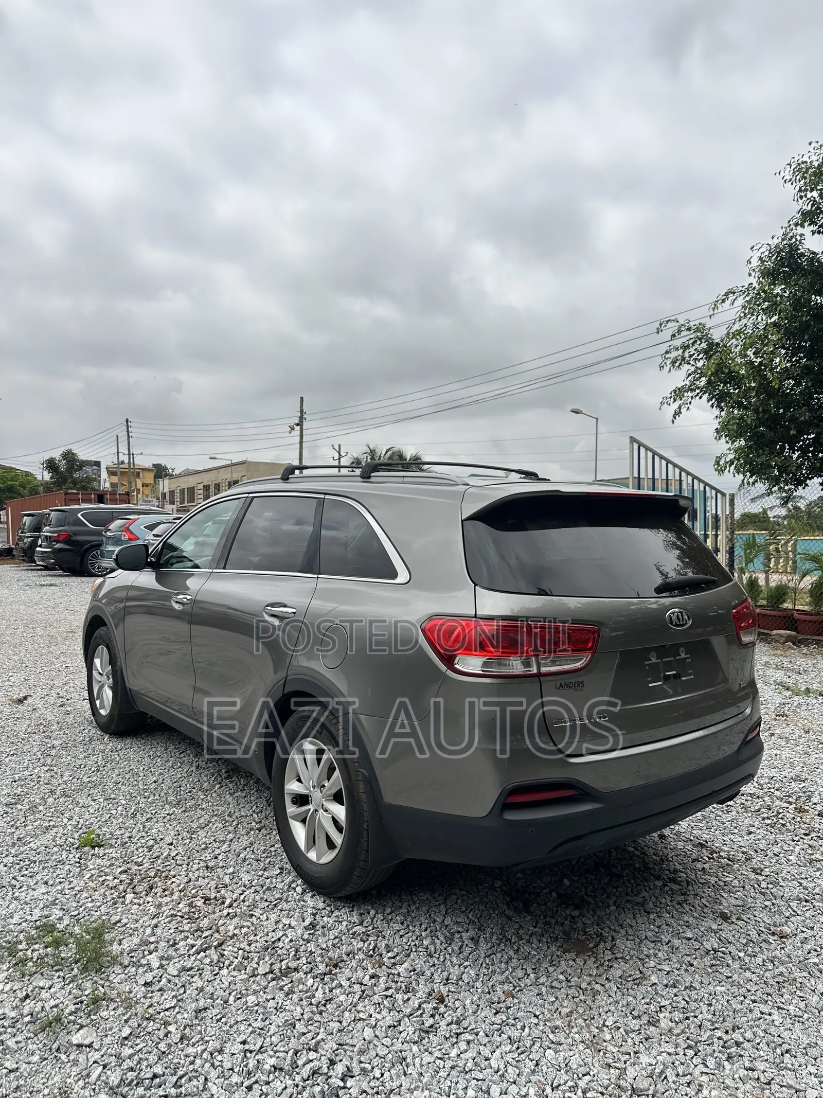 Kia Sorento 2.4L L FWD 2017 Gray