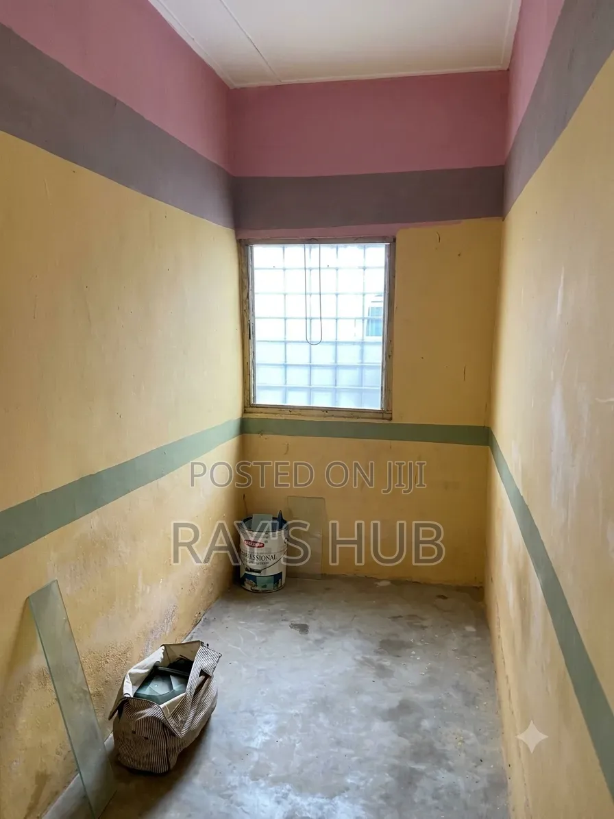 5bdrm House in Kasoa for rent