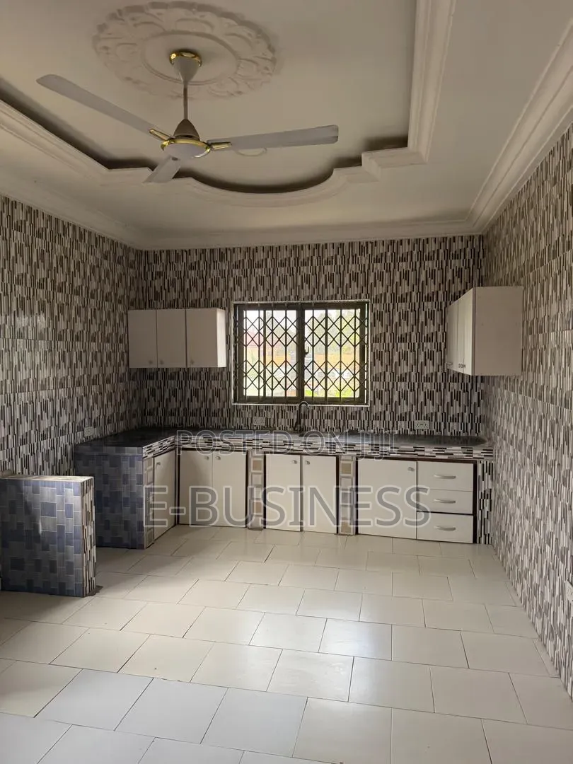 3bdrm Apartment in Tema Metropolitan for rent