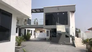 Professional House Painter-Interior/ Exterior Painting Services