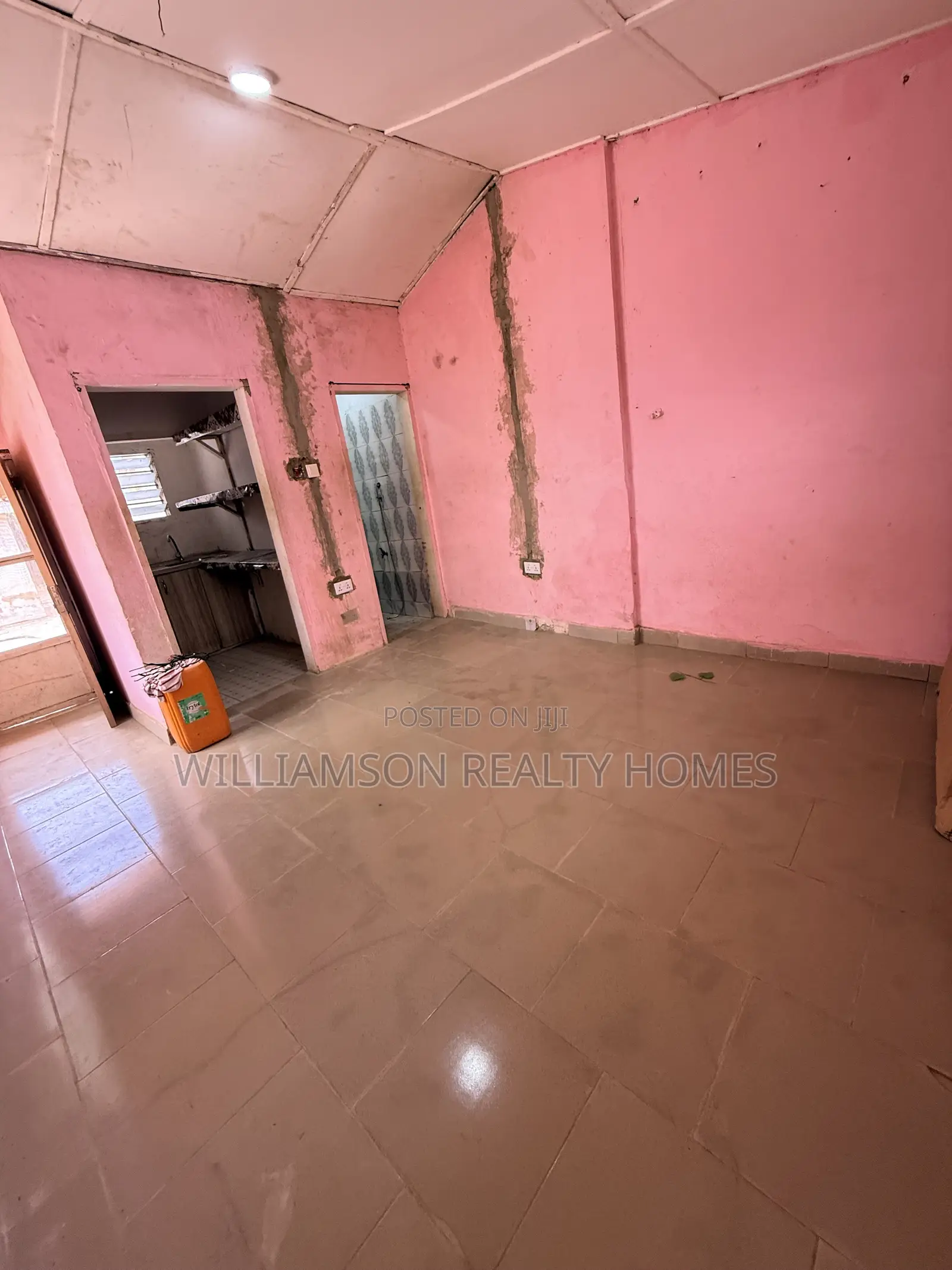 1bdrm Apartment in Community 18 Area, Spintex for rent