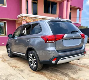 Mitsubishi Outlander SE AWC 2019 Gray
