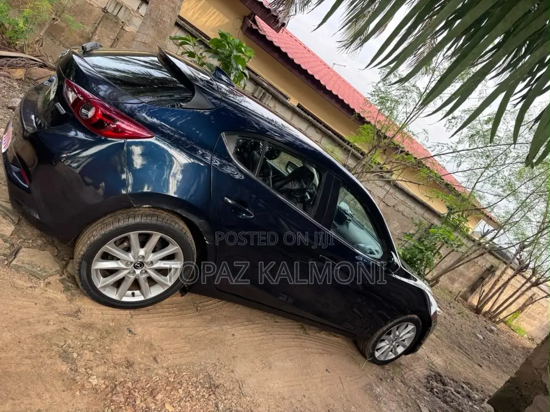 Mazda 3 2017 Blue