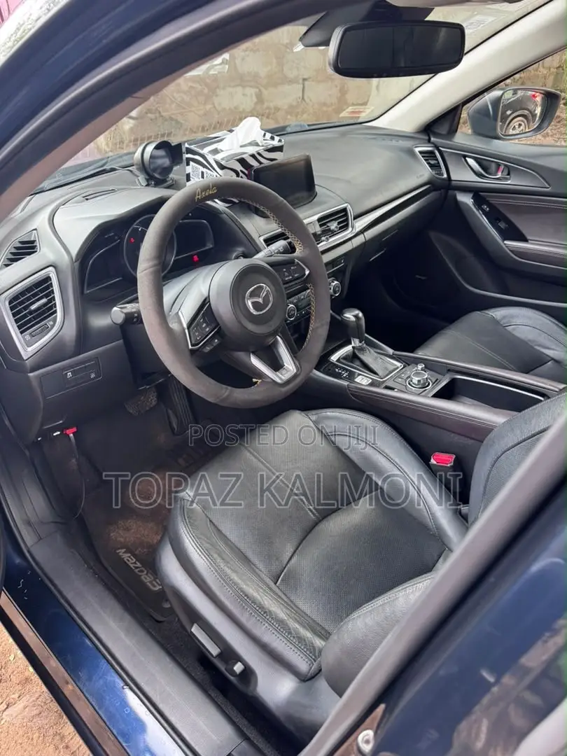 Mazda 3 2017 Blue