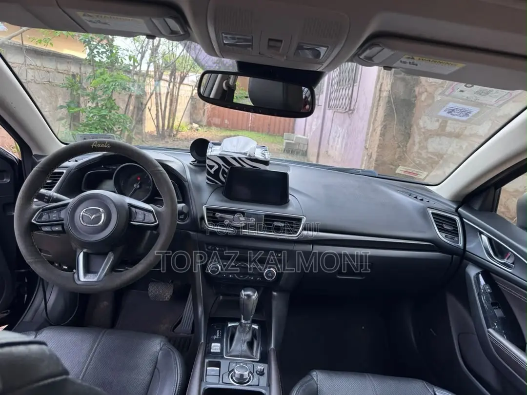 Mazda 3 2017 Blue