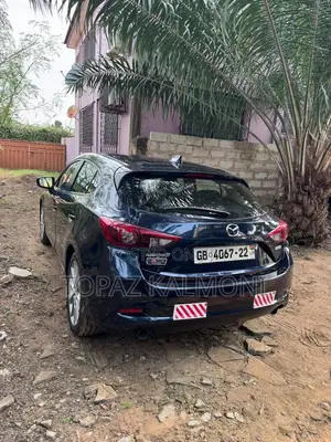 Mazda 3 2017 Blue