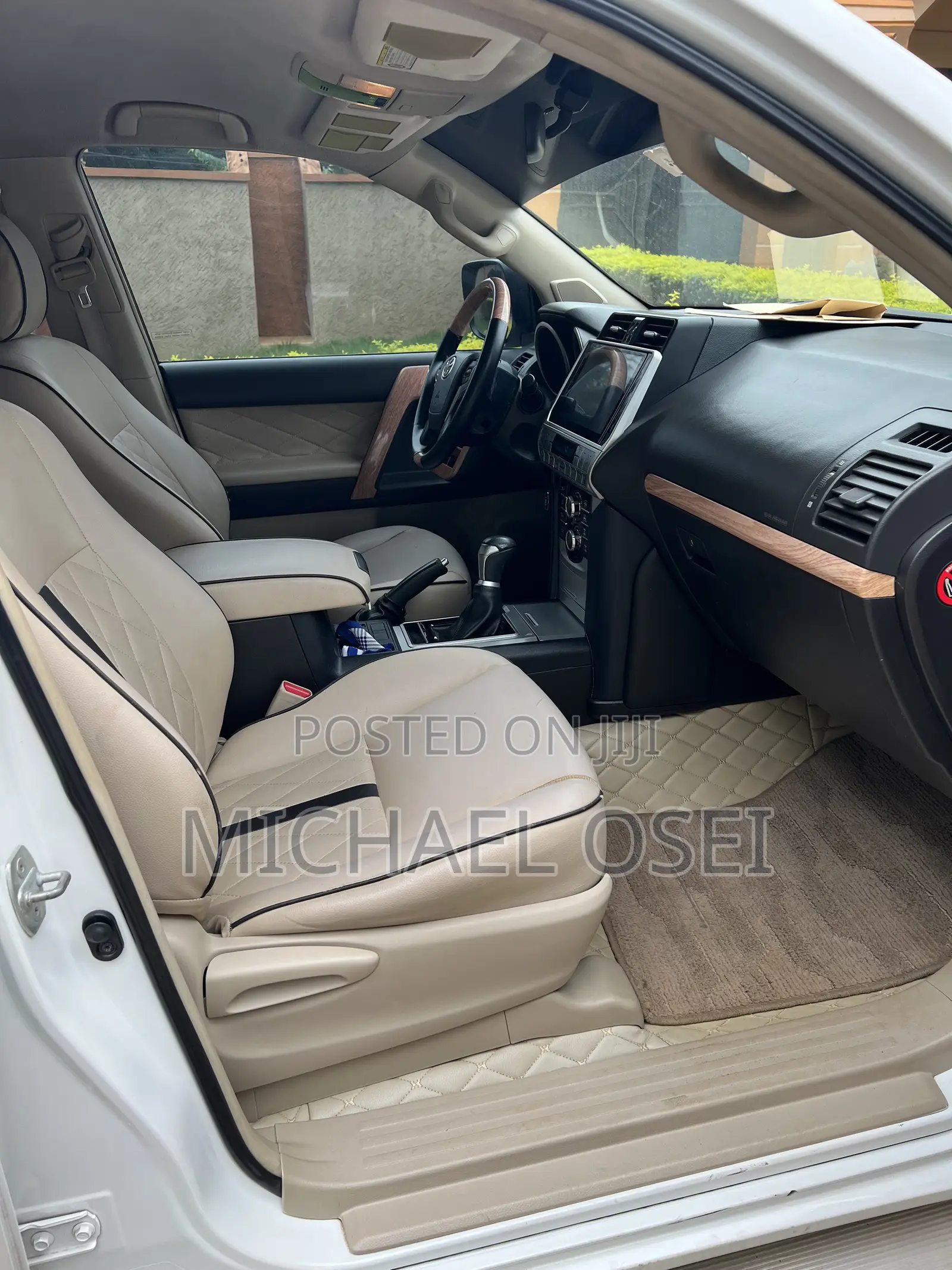 Toyota Land Cruiser Prado 2012 White