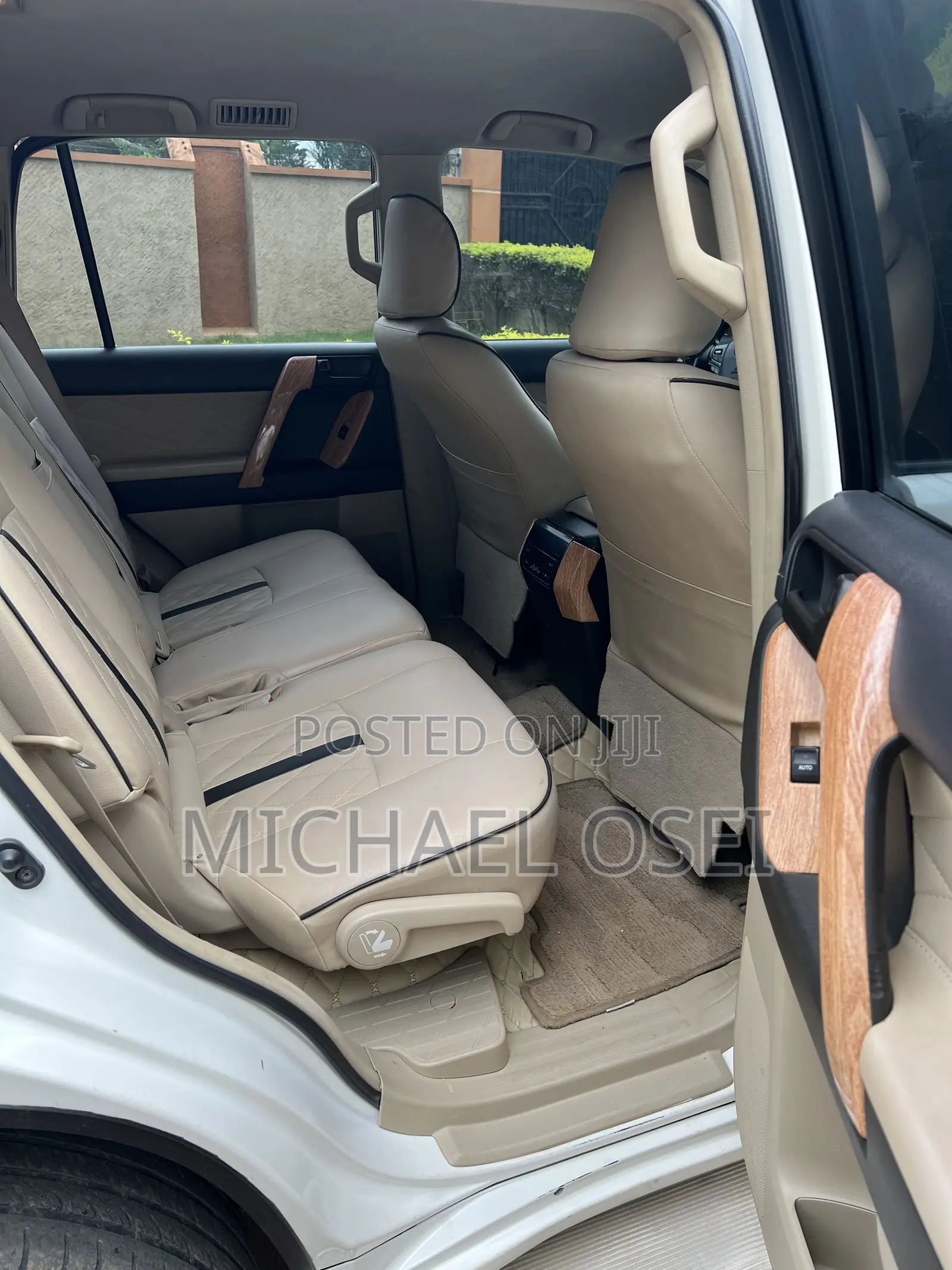 Toyota Land Cruiser Prado 2012 White