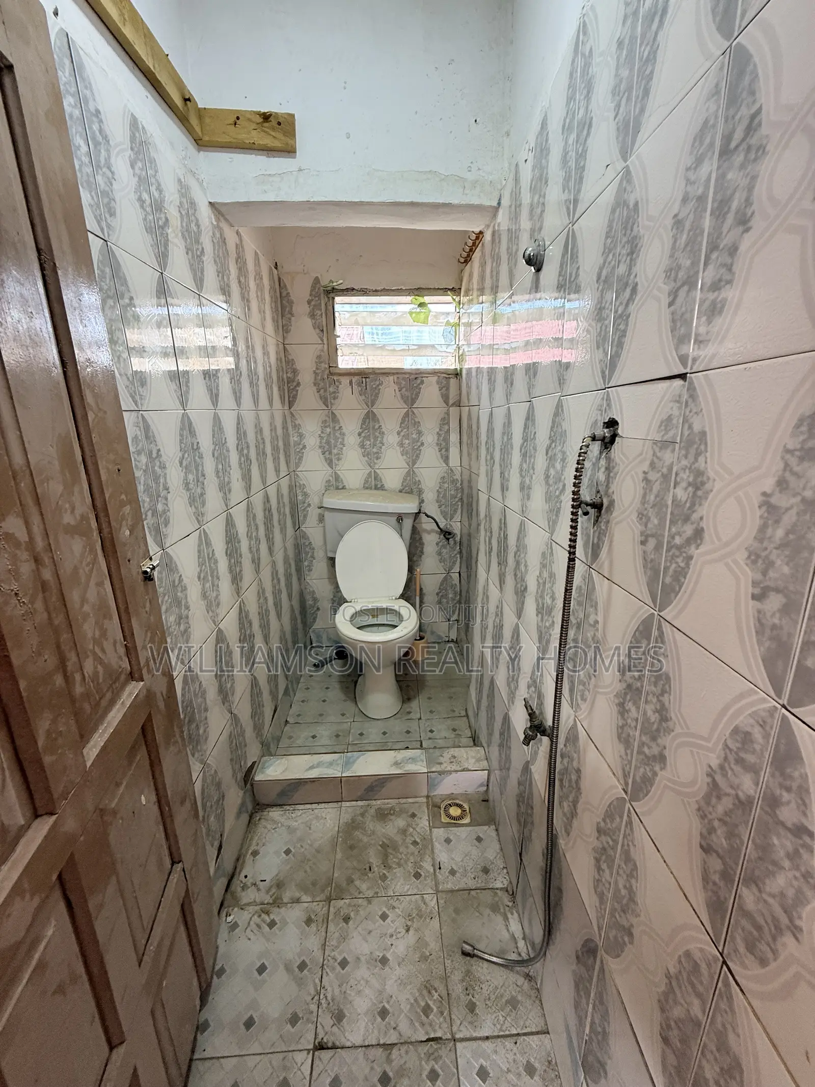 1bdrm Apartment in Community 18 Area, Spintex for rent
