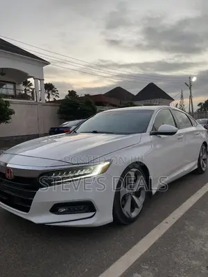 Honda Accord Touring 2.0T 2018 White